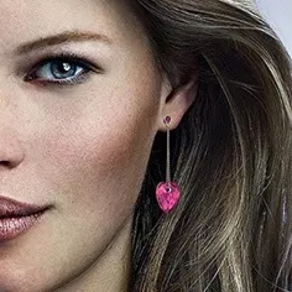 Swarovski Nectar Fushia Pierced Earrings 1076320 - Picture 5 of 5